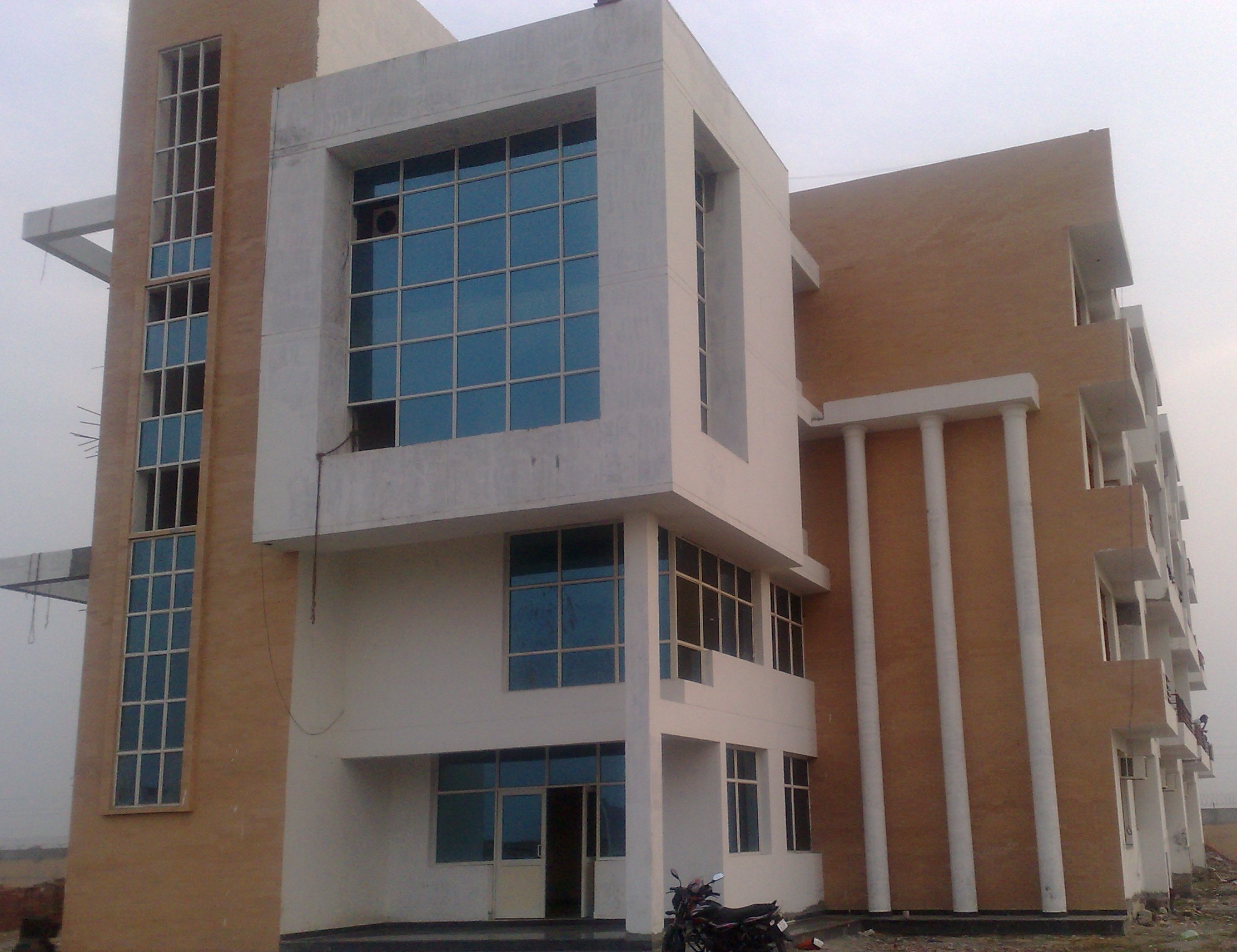 Satya Hostel